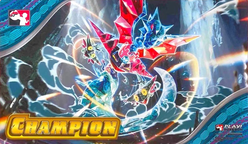 【プレイマット】『CHAMPION/Playロゴ テラスタルドラパルト』