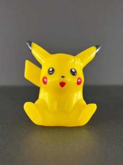 ピカチュウ(指人形)