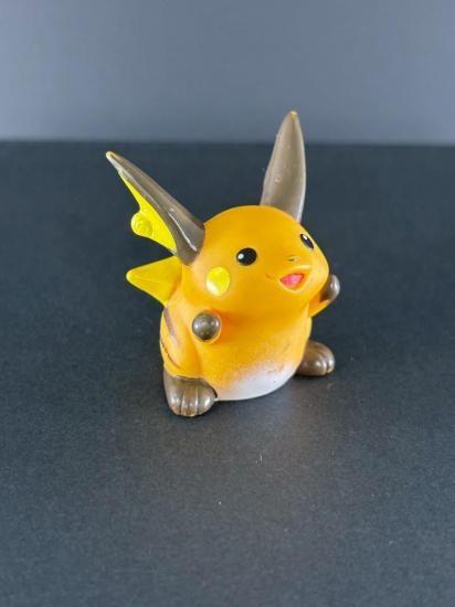 ライチュウ(指人形)